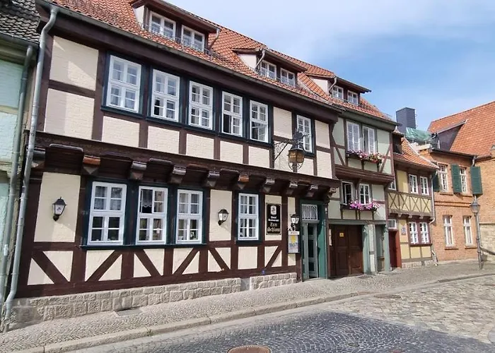Zum Schloss